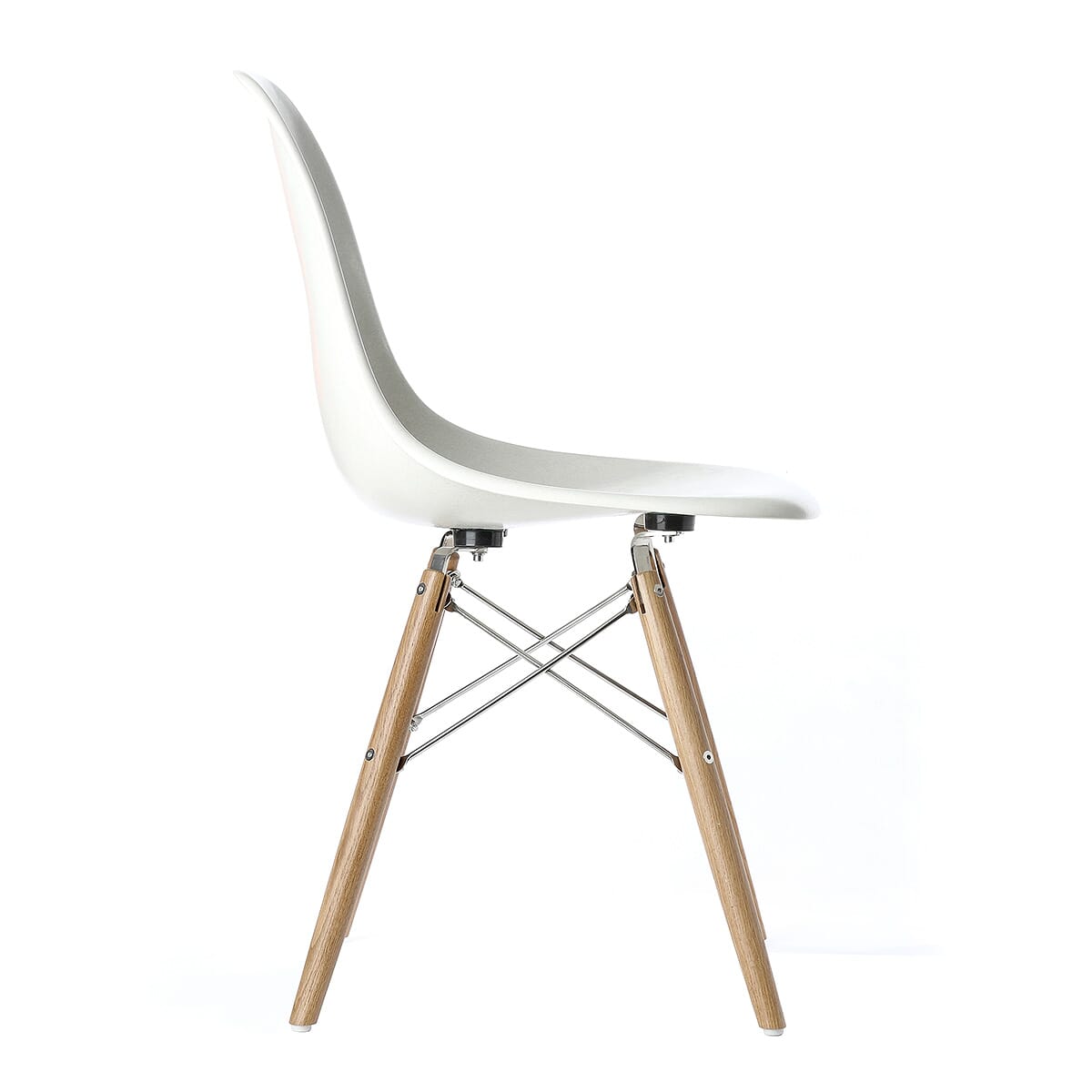 Eiffel chair charles online eames