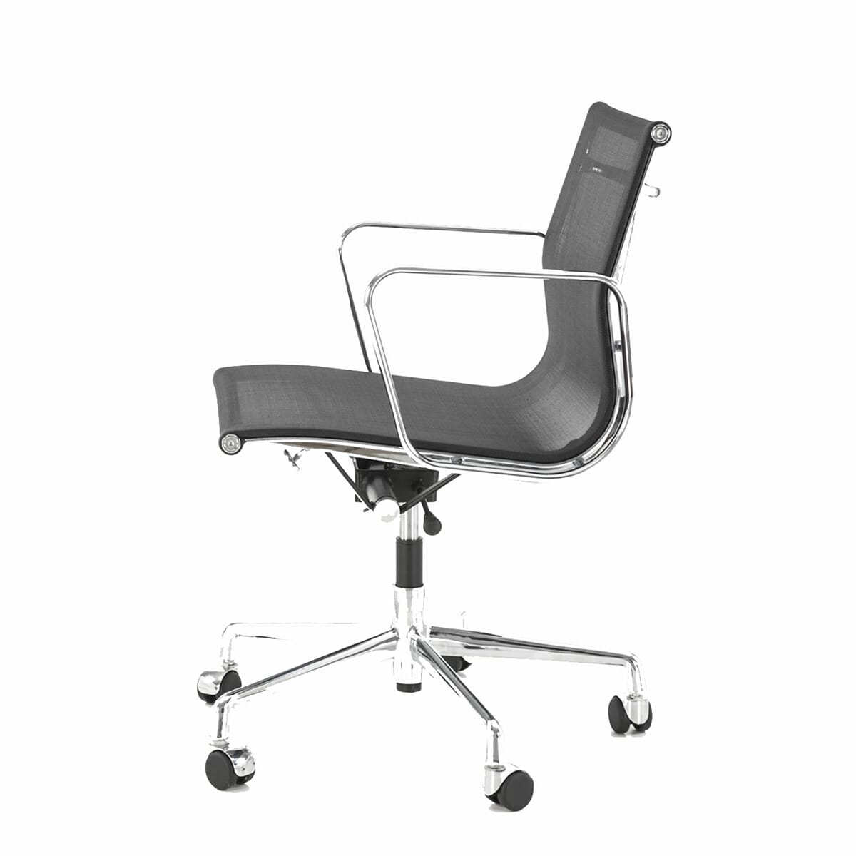 Eames mesh outlet