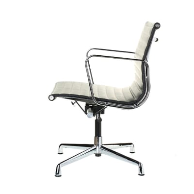 Charles Eames Style Eames Office AlumInium Chair EA 118 In Black