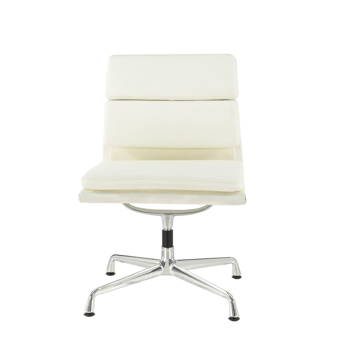 Eames Office Soft Pad Chair EA 207 In White Leather
